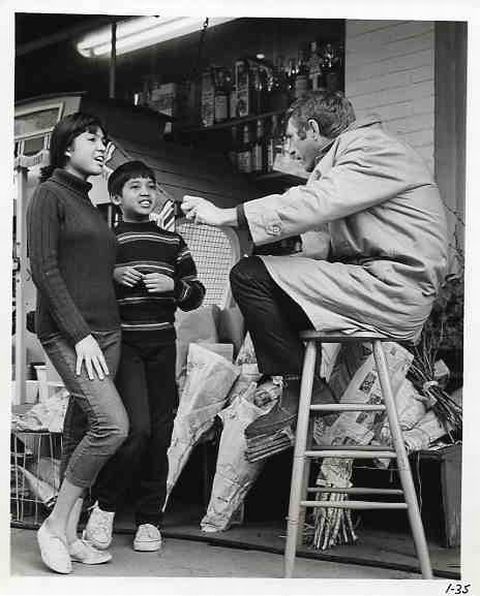 Steve talking to kids on set.